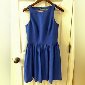 Amanda Uprichard Blue Mini Dress with Chic Silhouette